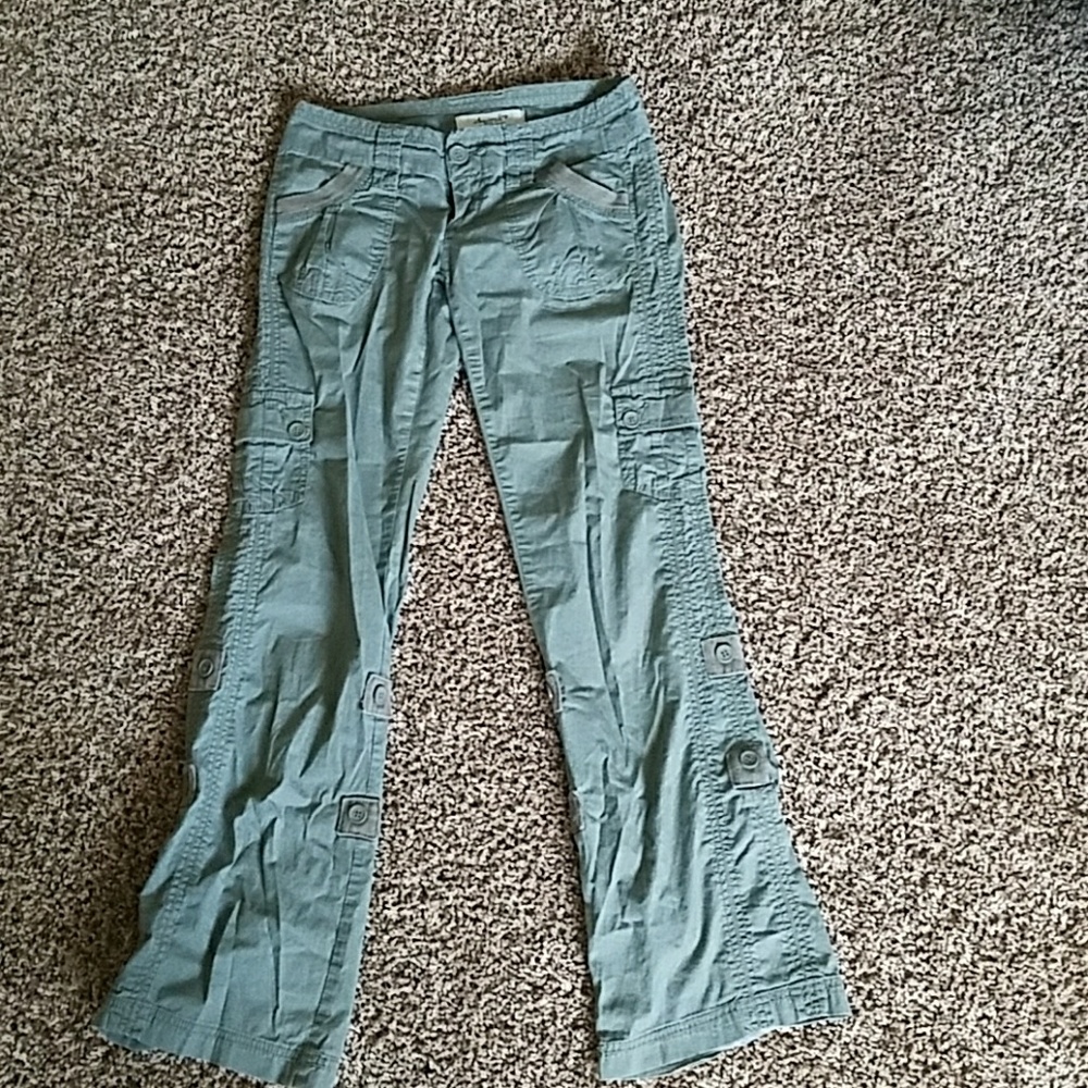 Green cargo pants